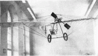 Eindecker von Hans Grade, 1909, das erste erfolgreiche deutsche Motorflugzeug. Rekonstruktion unter Verwendung von Originalteilen.